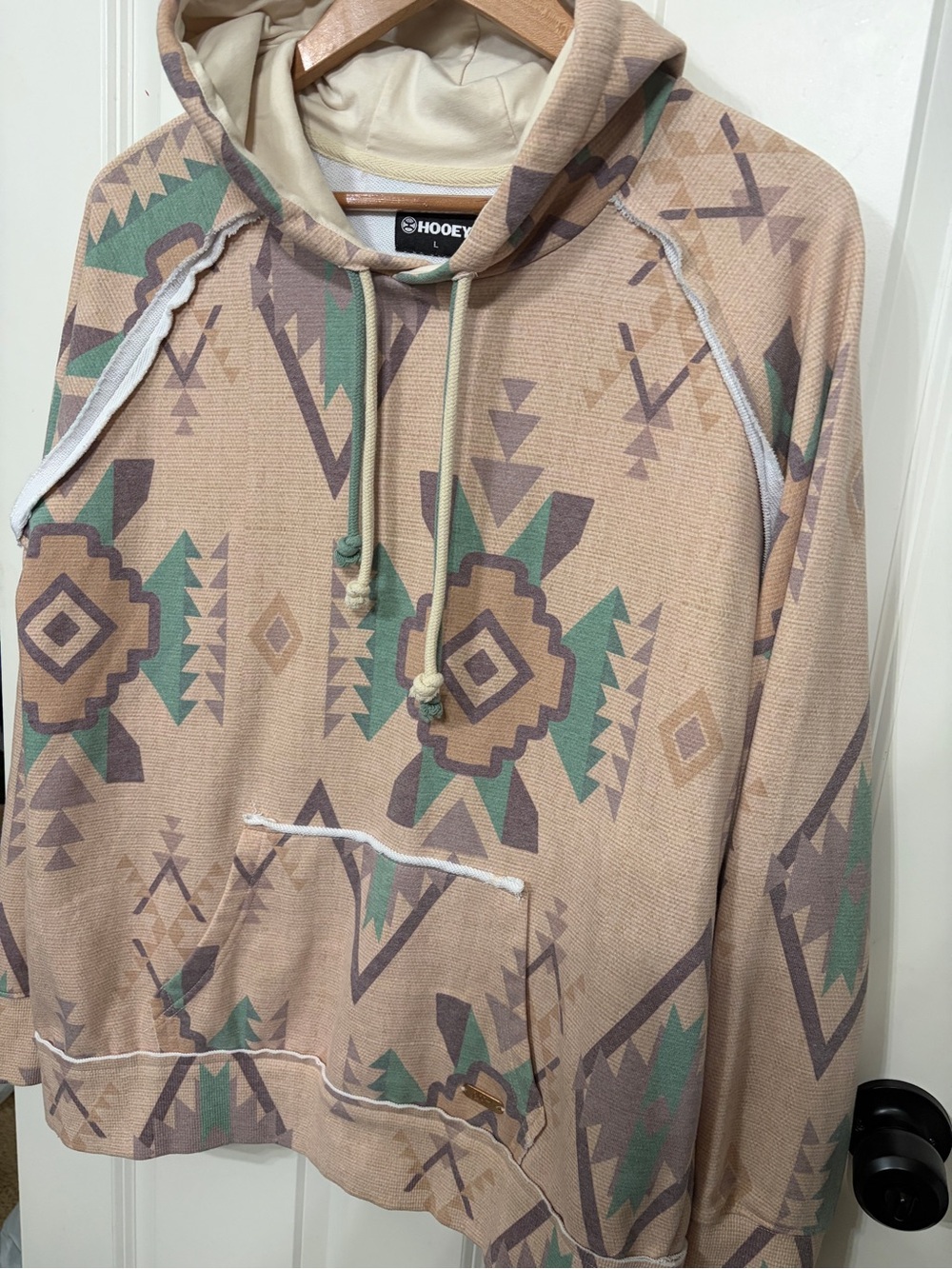 Like new size L Hooey Playa Women’s Aztec-Print Hoodie. Soft. Cozy. Beautiful. - Picture 6 of 13